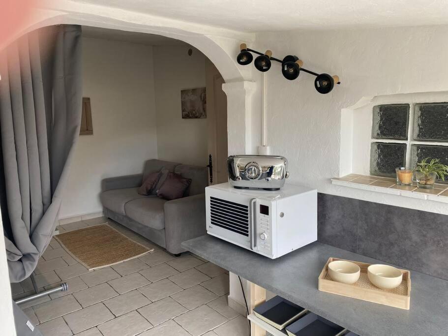 Charmante Maison Avec Piscine Gourdon  Eksteriør billede